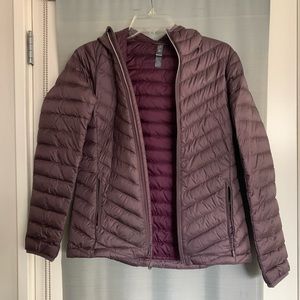 Mountain Hardwear hooded down jacket